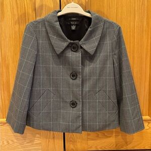 Vintage Style and Co.blazer in EUC. Love the buttons and pockets. Sezane like.